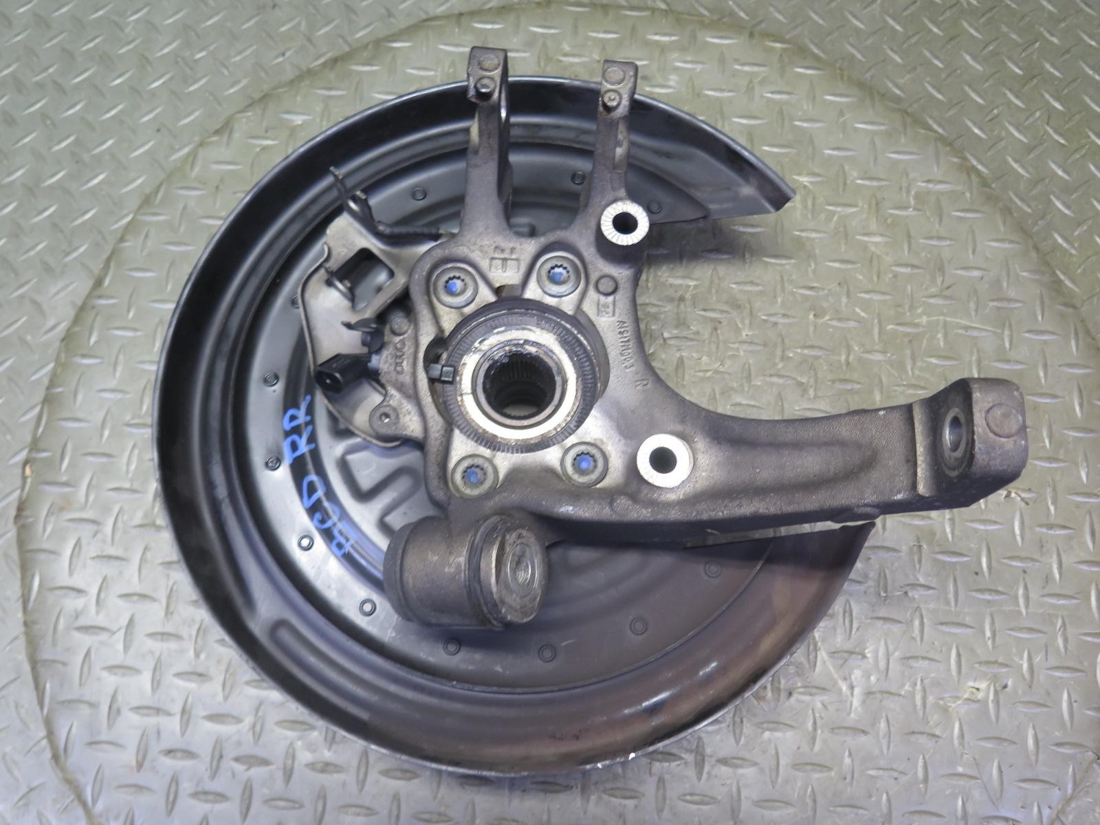 2006-2012 BENTLEY CONTINENTAL FLYING SPUR REAR RIGHT SPINDLE KNUCKLE WHEEL HUB