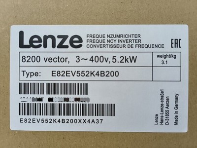 E82EV552K4B200 NEW LENZE E82EV552_4B200 Frequency Inverter Converter 8200 Vector