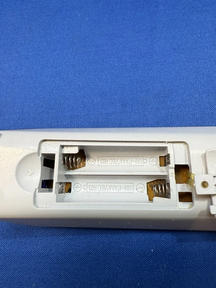 Mando a distancia original Samsung AA63-01361A para TV KIE20060729 Foto 3 de 4