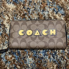 Coach Pac-Man Pacman Brown Accordion Signature Coated Canvas Zip Wallet #F75614
