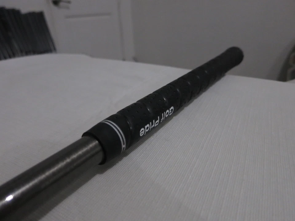 Cobra King Forged TEC Black Gap Wedge GW - 50* - Regular Flex Graphite +2" Long - Image 4 of 4