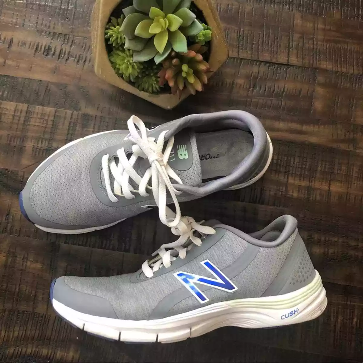 New Balance Women s Gray 711v3 Cross Trainer Shoes