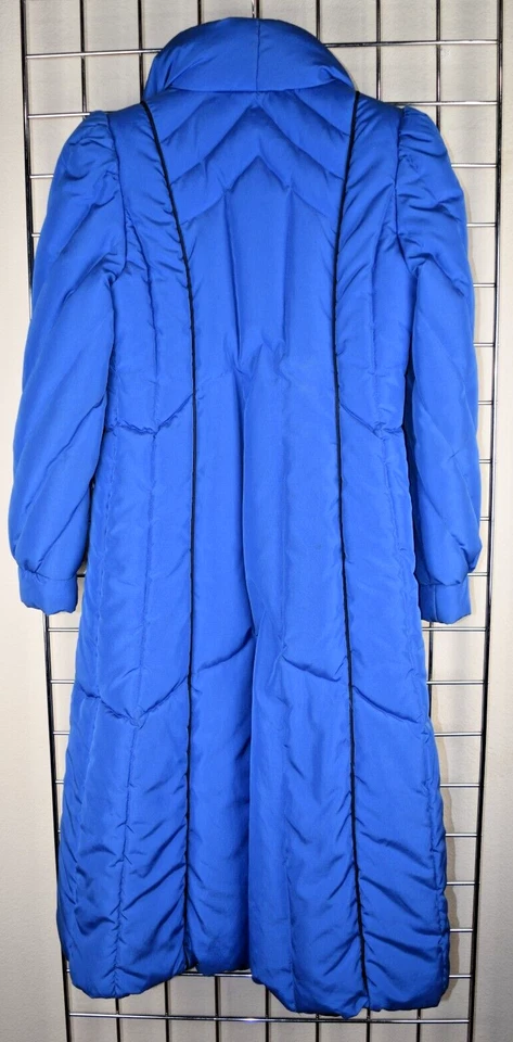 Vintage Puffer Coat The Waters Edge Sz XS/S 70s Duck Down Shimmery Blue Quilted - Image 2 of 4