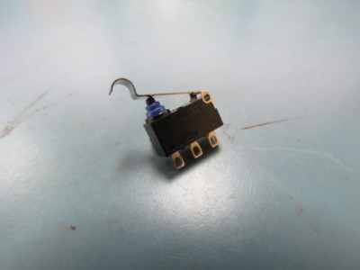 Omron Electronic Components  D2HW-BR231H Qty of 20 per Lot SWITCH Switch sim rol