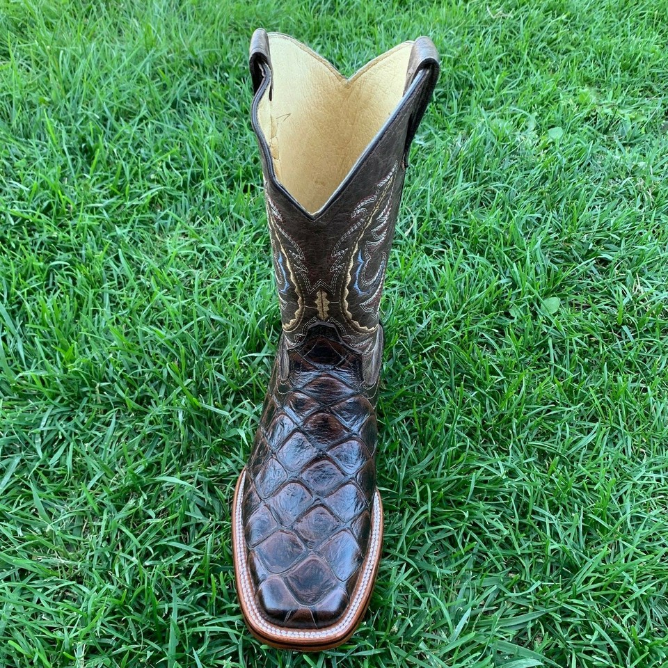 Men's Genuine Cowhide Leather Piraruco Fish Print Square Toe ...