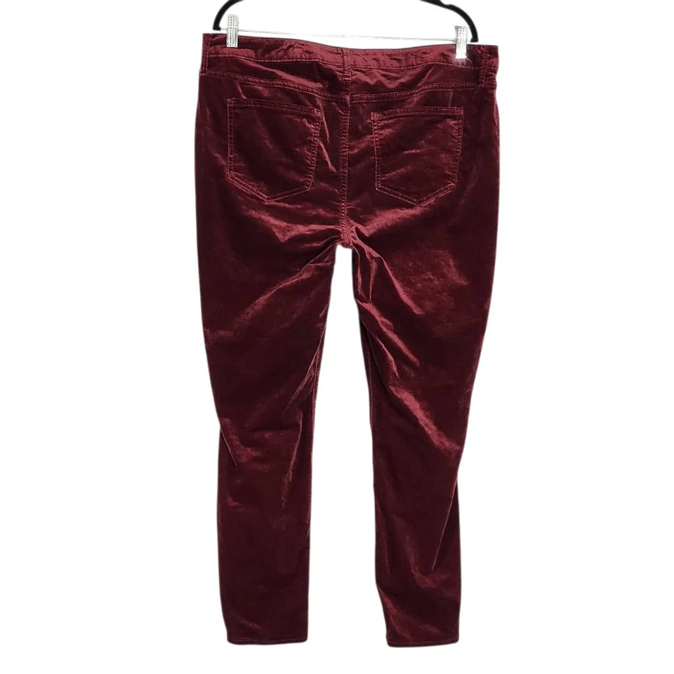 Pantalones de mezclilla Old Navy Oxblood de terciopelo talla 16 borgoña Foto 2 de 4