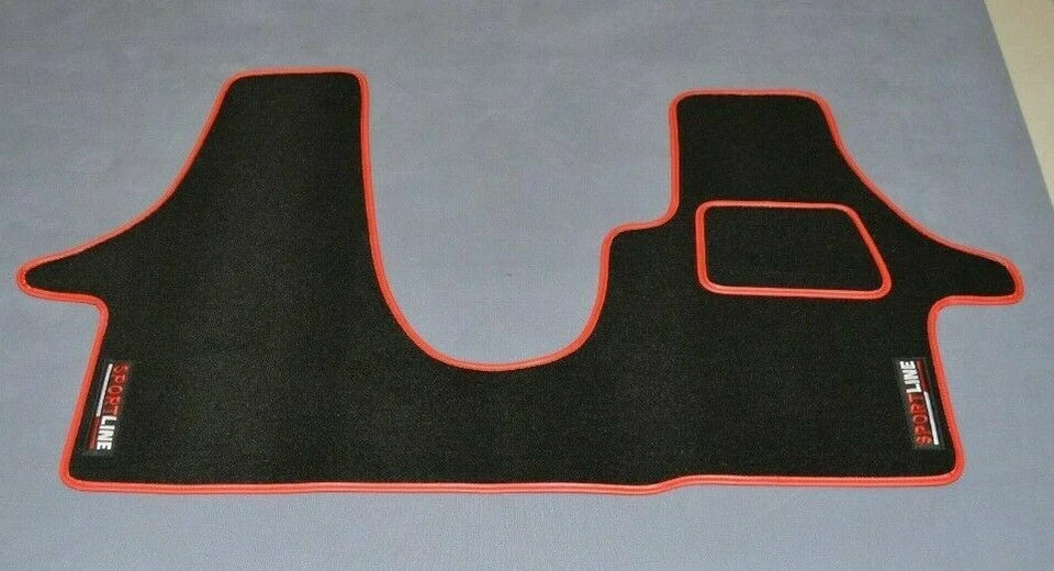 大众 Transporter T5 & T6 Sportline 地毯垫带皮革外观装饰 — 第 3/4 张图片