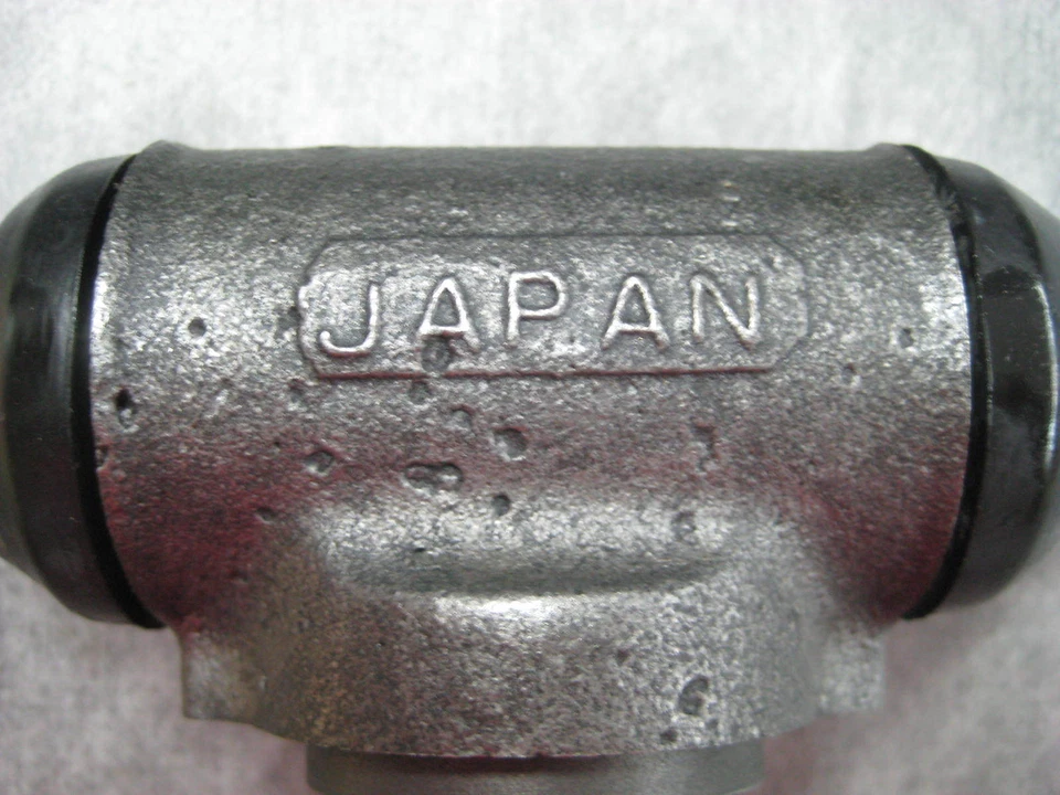Rear Wheel Cylinder for 81-82 Chevy Luv Isuzu Pickup Made in Japan - Ships Fast! - Imagem 3 de 4