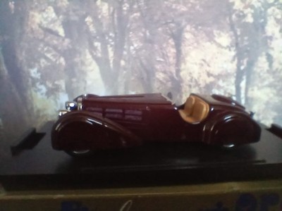 1/43 Brumm (Italy)  Bugatti 57S roadster HP165 1936  #169