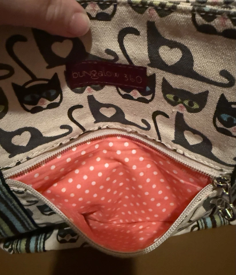 Bolso Bugalow 360 con gatos Foto 4 de 4