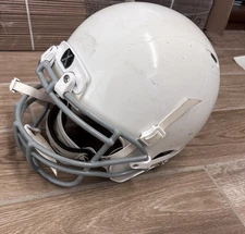 Xenith X2E Youth Medium White Football Helmet With Chin Strap