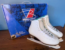 RIEDELL 10 Opal Ice Figure Skate Girls Junior Size 3 NEW IN BOX