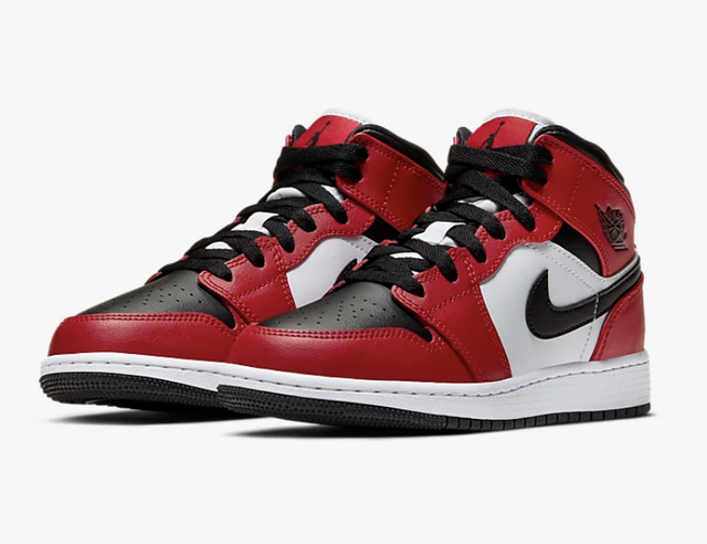 jordan aj1 low boys grade school