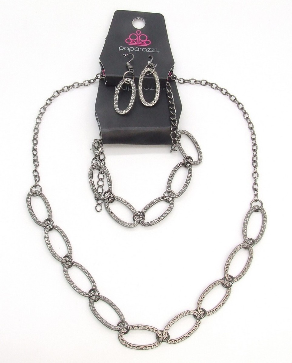 NWT PAPARAZZI Black Hammered Metal Oval Chain Choker  Necklace/Bracelet/Earrings