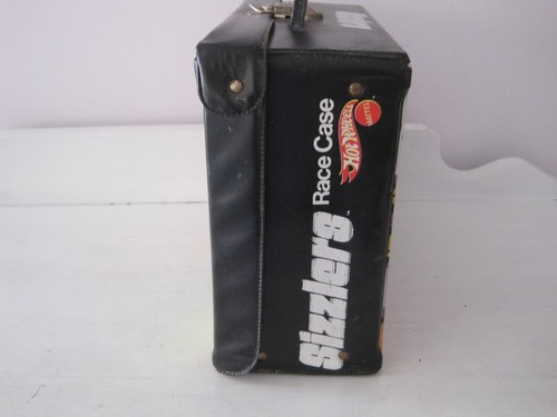 Mattel Hot Wheels SIZZLERS Race Case 1970 no. 5499 con máquina de jugo - Imagen 7 de 16