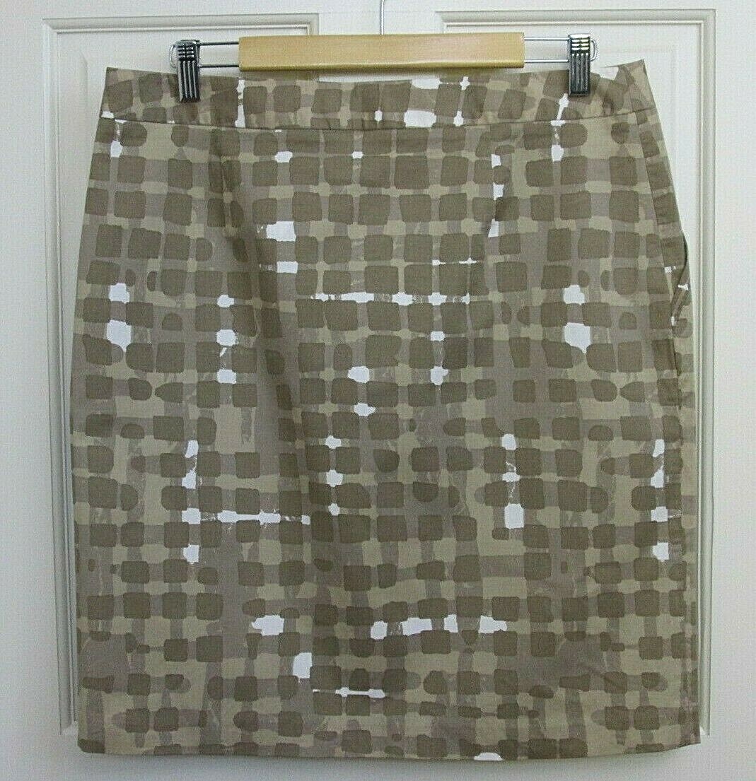 NWT Covington Brown Geometric Skirt Womens 12 35x21.5 Pleated