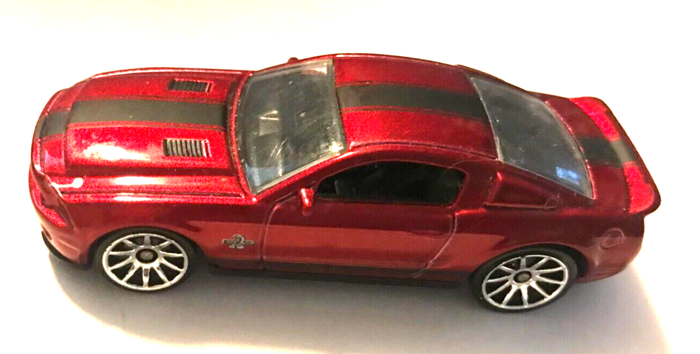 2010 Hotwheels Mustang GT500 Super Snake Ford Race Car 1:64 Red Black Loose