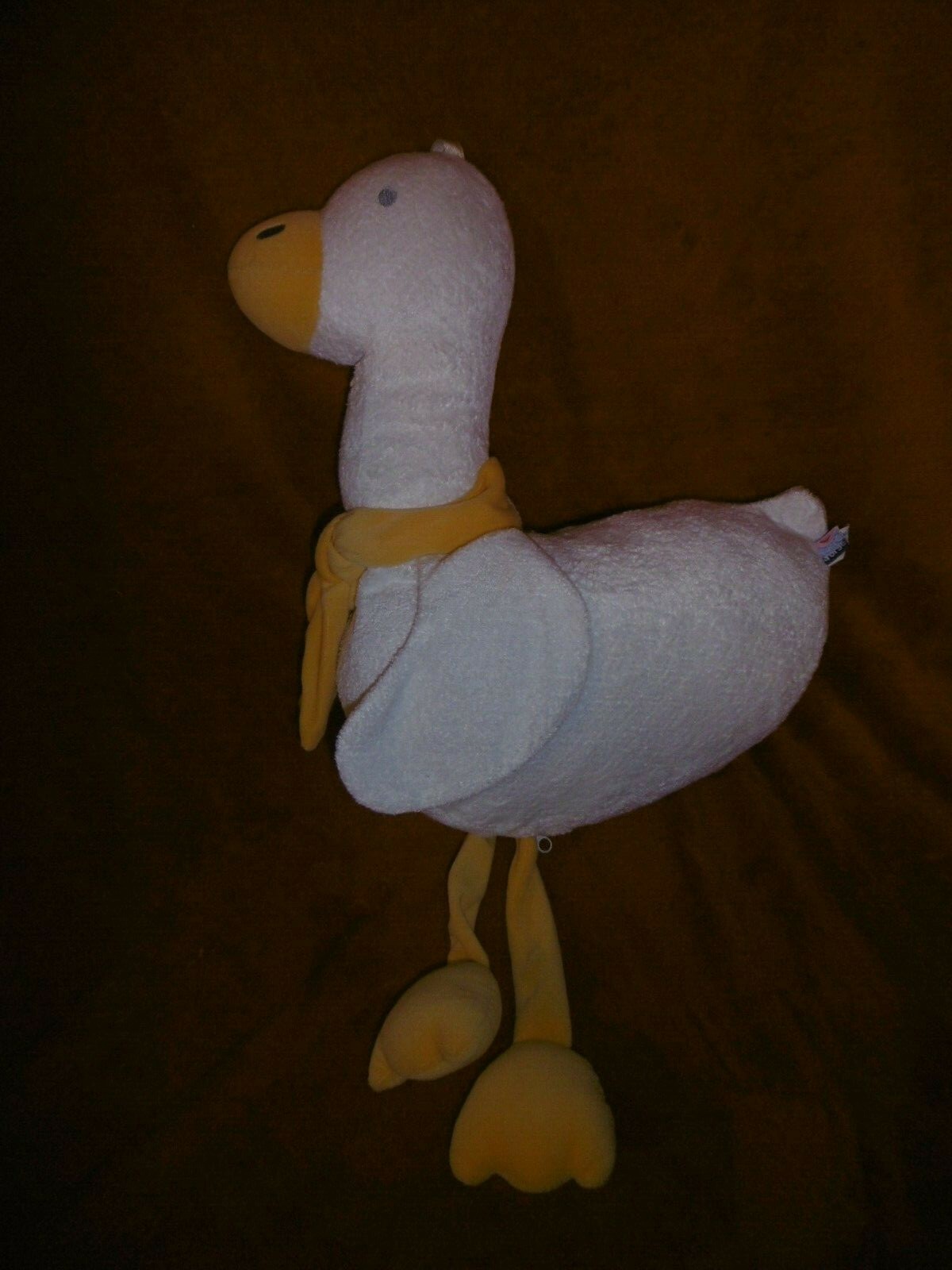 Peluche range-pyjama oie Sucre d'Orge pour accompagner le rituel du coucher