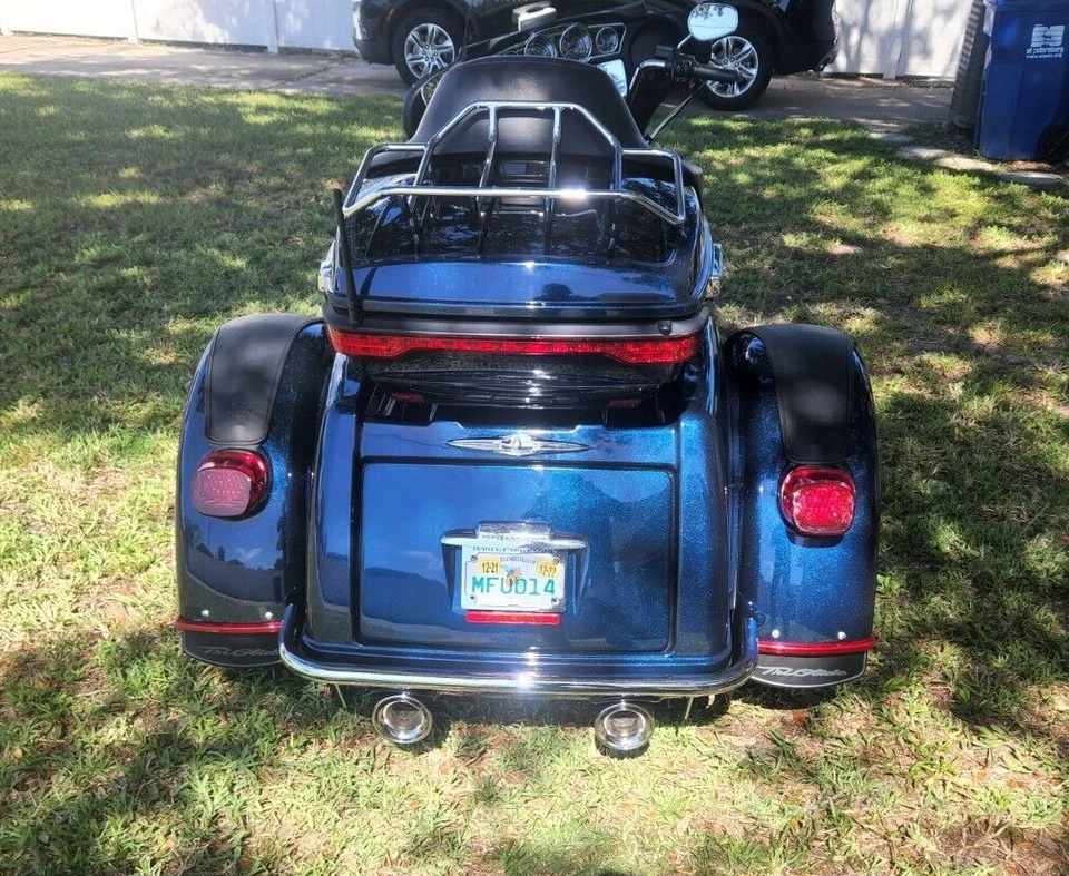 Eagle Lights Red Strobing LED Taillight Kit for Harley Davidson Tri Glide Models - Image 2 of 4