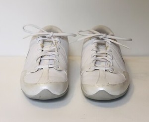 women's leather athletic shoes