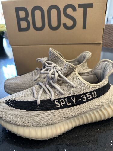 Size 8.5 - adidas Yeezy Boost 350 V2 Low Slate - Picture 1 of 5