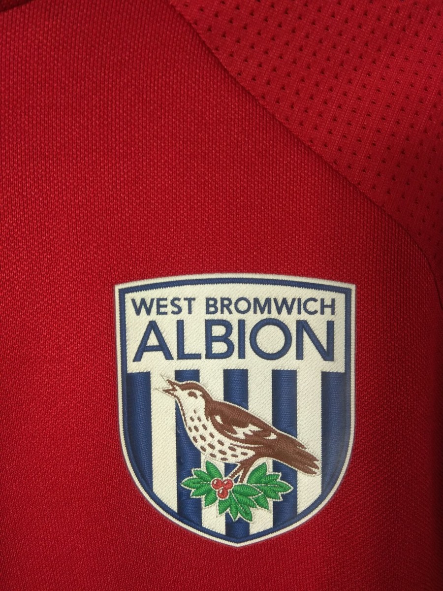 West Bromwich Albion Jacket Size M Long Sleeve Football