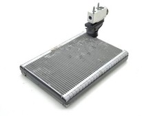 Condensateur Peugeot 3008