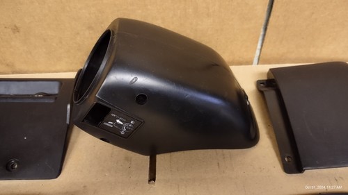 1979 1980 Mazda RX-7 Dash Panels, Steering Surround Horn Cover And More SA - Picture 2 of 6