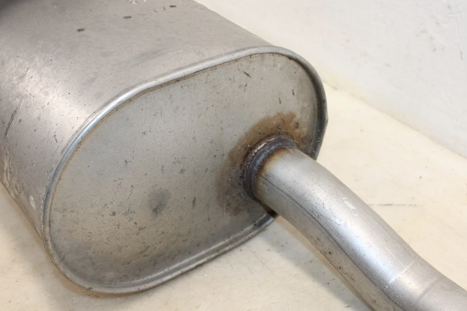 Silenciador de escape izquierdo Chevrolet Corvette 2005-2008 OEM MJ51 Foto 4 de 4