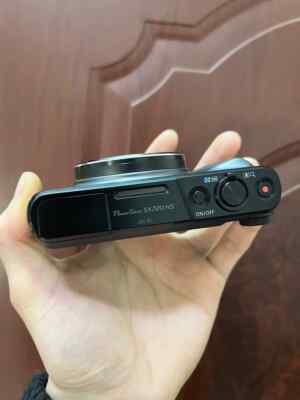 Canon PowerShot SX720 HS 20.3MP 40X Optical Zoom Digital Camera