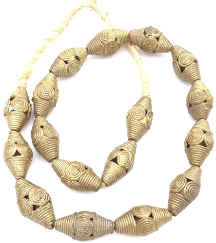 25 autentiche perle Ghana africane cera persa bicono naturale ottone commercio africano - Foto 2 di 4