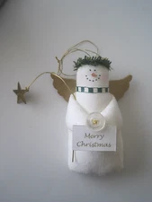 HEARTS & IVY SNOWMAN Merry Christmas Star 3" #2