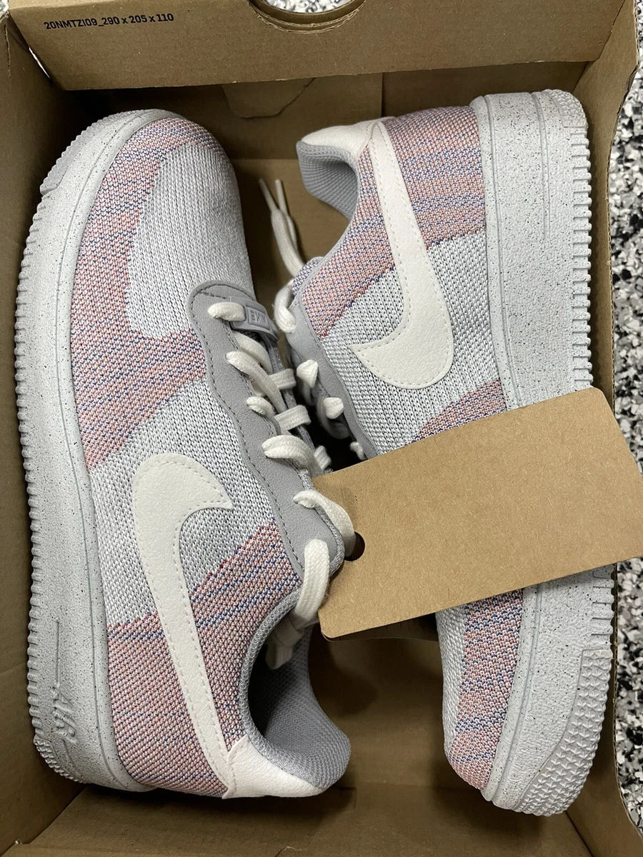 Pink flyknit air store force 1