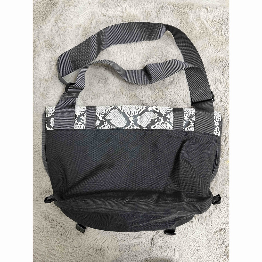 Head Porter Messenger Pack Python Pattern - image 3