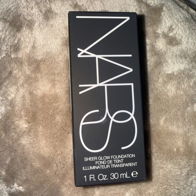 Nars Natural Matte Radiant Longwear Foundation Light 3  Gobi - 1 oz BRAND NEW  