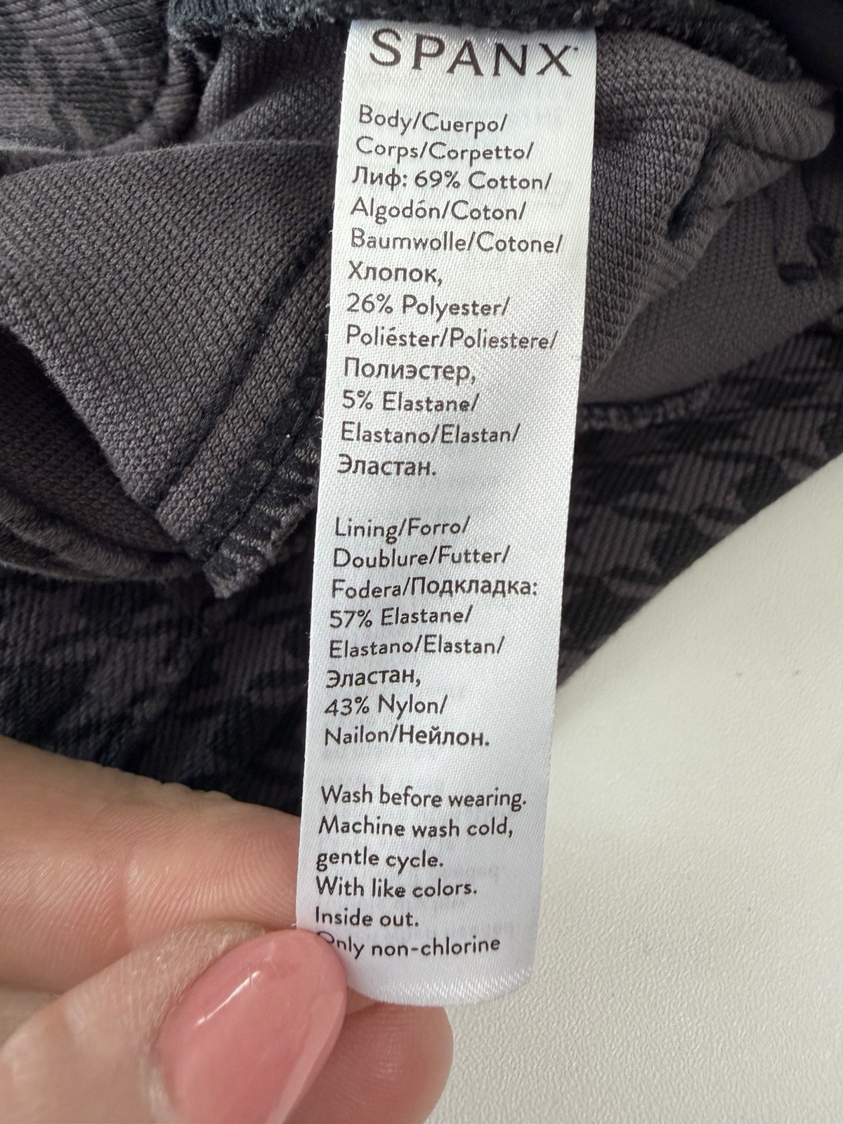 Spanx Houndstooth Patterned Leggings - image 6