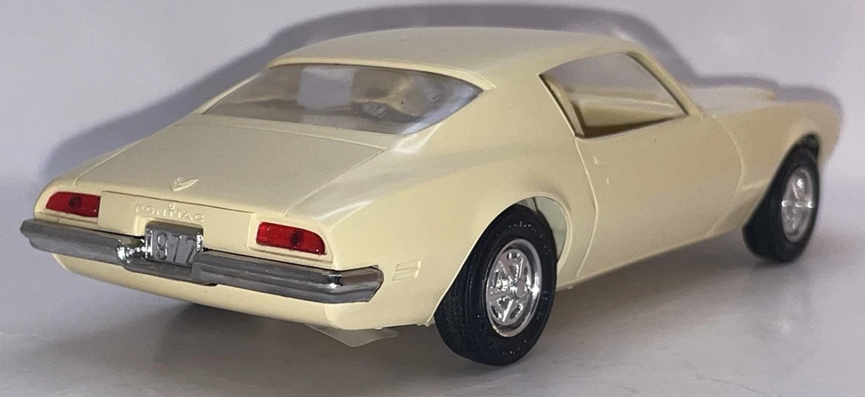 MPC STORE DISPLAY Promo 1972 Pontiac Firebird 2Dr HT 1/25 White FN-VF+ - Image 3 of 4