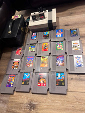 Nintendo NES-001 Entertainment System Console, Controller & 18 Games Lot working
