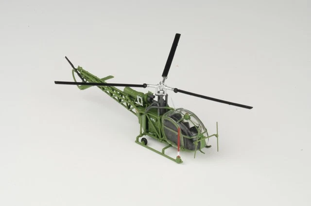 ACHY37 Amercom SA 313 Alouette II 1/72 Model French Army - Image 2 of 2