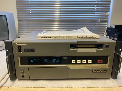 PANASONIC AJ-D450 DVCPRO Videorecorder + BDA - geprüft vom Händler 