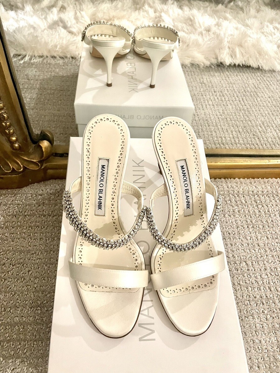 y*e様 Manolo Blahnik カットアウト レザーサンダル ホワイト y*e様 Manolo Blahnik カットアウト レザーサンダル ホワイト