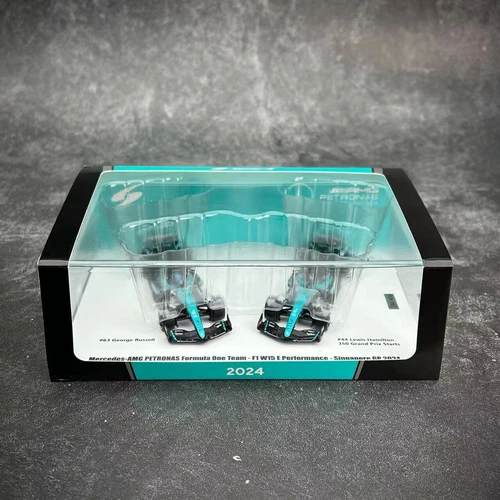 Spark 1/64 Mercedes-AMG F1 W15 Singapore GP 2024 2-pc Set Hamilton & Russel Y299 - Picture 13 of 13