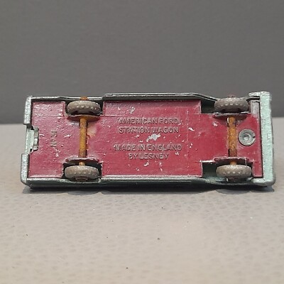 Vintage AMERICAN FORD STATION WAGON Metal Matchbox Lesney #31 Made