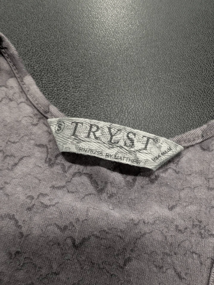 Tryst Gray Hi-Lo Racerback Sleeveless Button Front Top Women's Size Small - Image 3 of 4