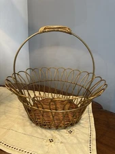 Vintage Round Gold Wire Basket with Wicker Bottom / Handle, Farm Or Egg Basket