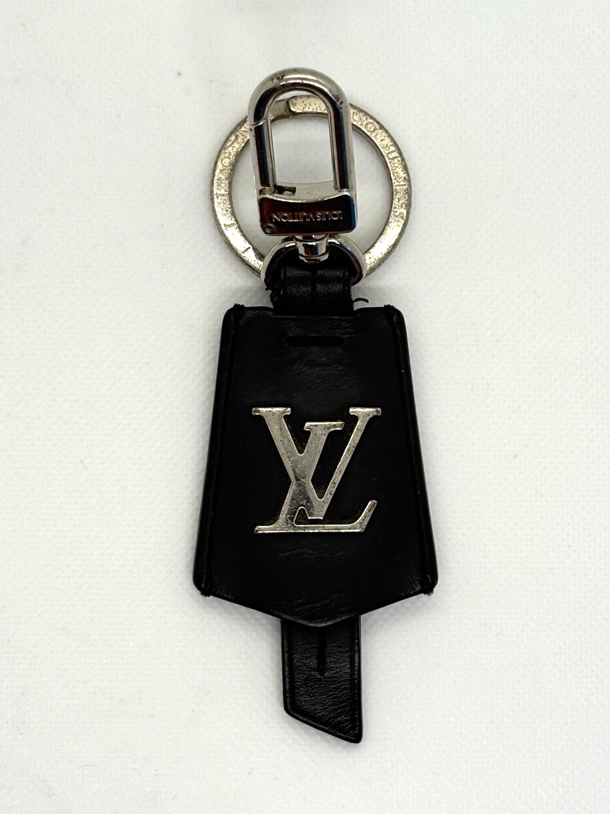 Louis Vuitton M68020 LV Cloche Cle Key Ring Bag Charm Black Authentic Japan image 2
