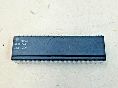 1 pc  MB8877A Floppy Disk Controller DIP40  BY  FUJITSU *****