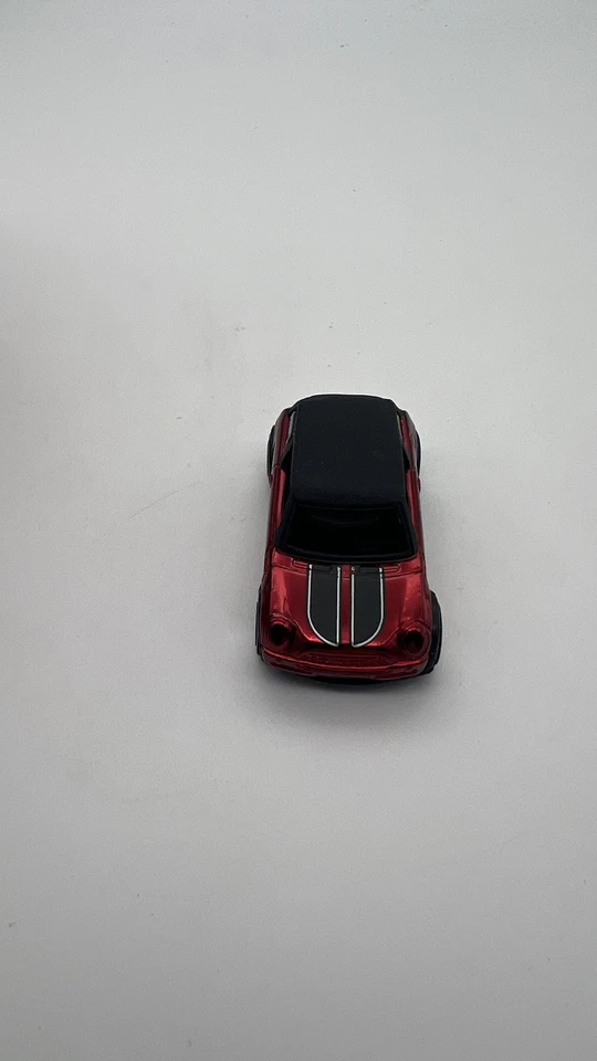 Hot Wheels Classics серия 5 2001 Mini Cooper красный отдельно - Изображение 3 из 4