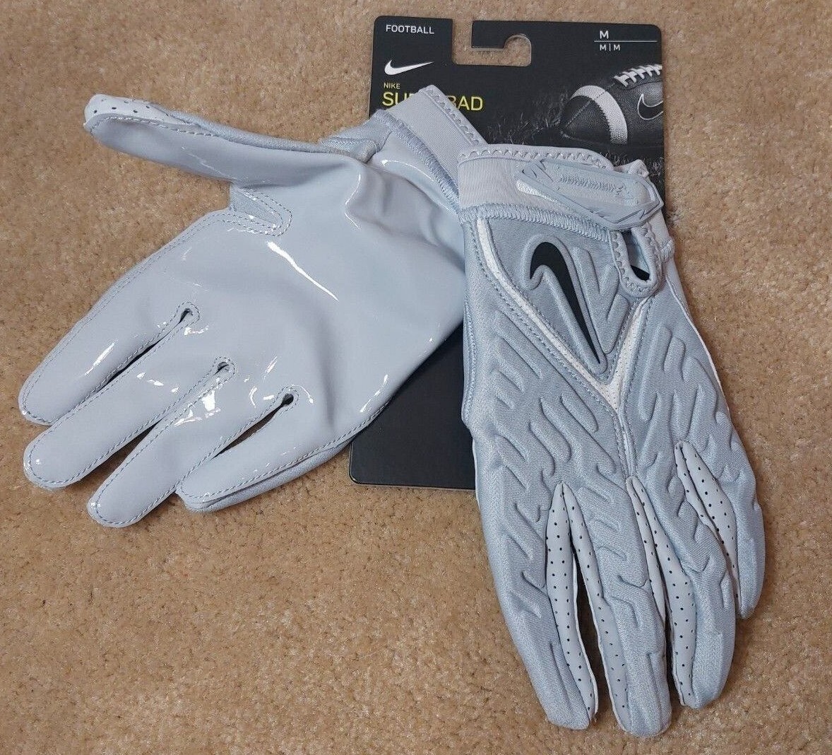 NIKE SUPERBAD 4.0 グレー グローブ Lサイズ【新品】 SUPERBAD 4.0 | END ZONE/エンドゾーン（驚安のアメフトショップ）