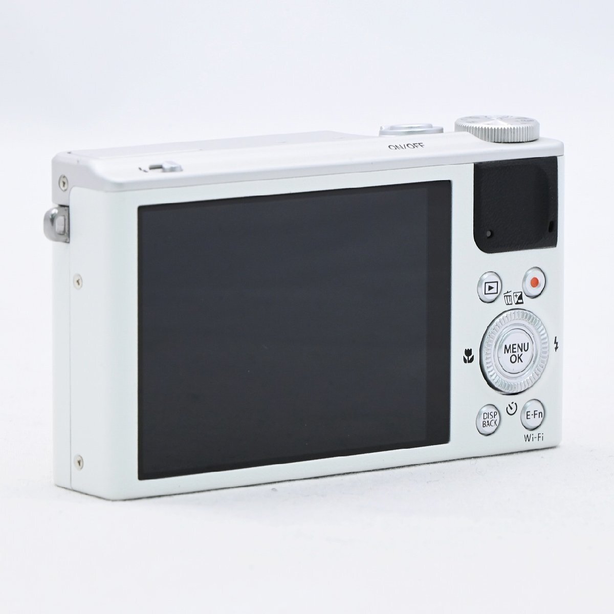 ■美品■フジフィルム　FUJIFILM XQ2 FUJIFILM XQ2 12.0MP WI-FI WIFI DIGITAL CAMERA silver F FX